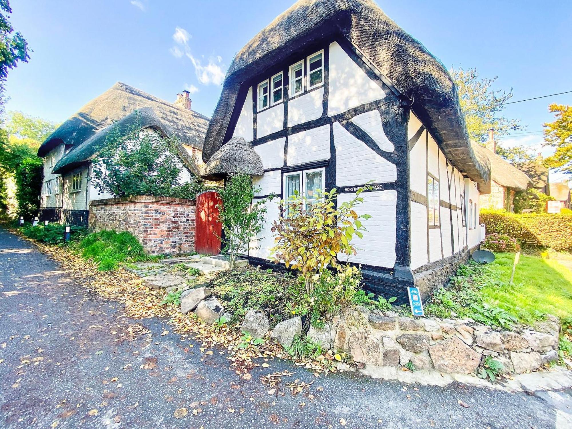 Mortimer Cottage Wootton Rivers Экстерьер фото